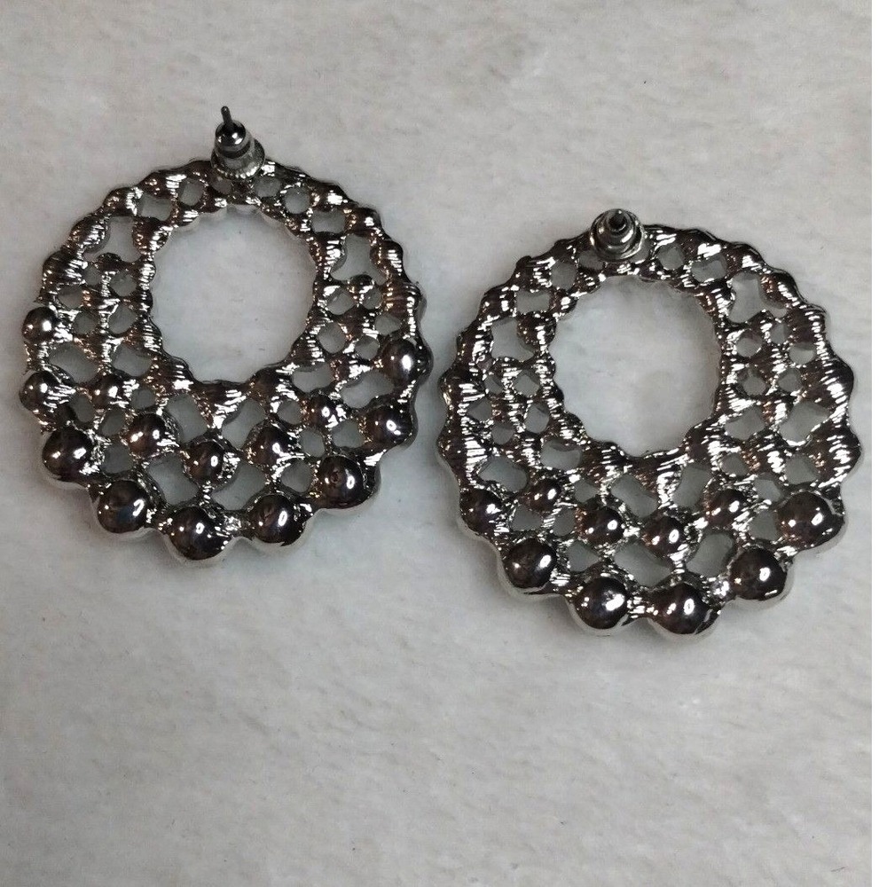 Silver Tone Graduated Faux‎ Pearl Cluster Open Circle Stud Hoop Earrings Ornate